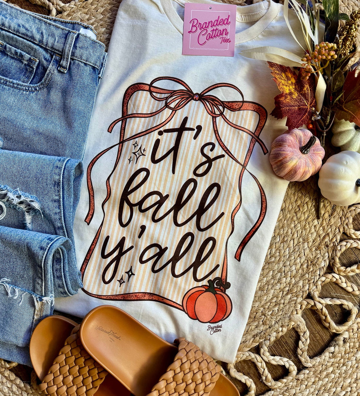 Fall Yall Crest