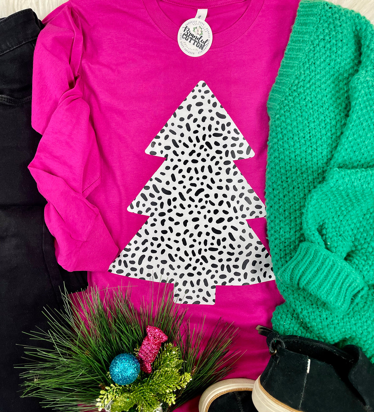Berry Merry Cheetah Dot Tree